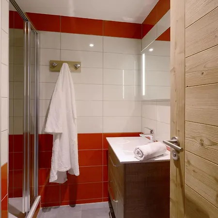 Renove Au Pied - Espace Bien-etre Et Fitness - Balcon Expose Est - Fr-1-181-2026 Apartament